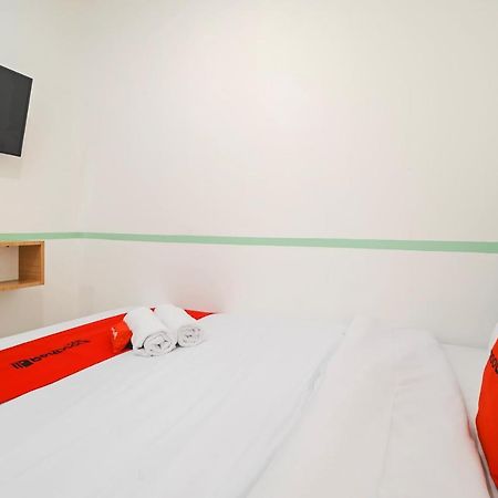 فندق Reddoorz @ Taman Royal تانجيرانغْ المظهر الخارجي الصورة